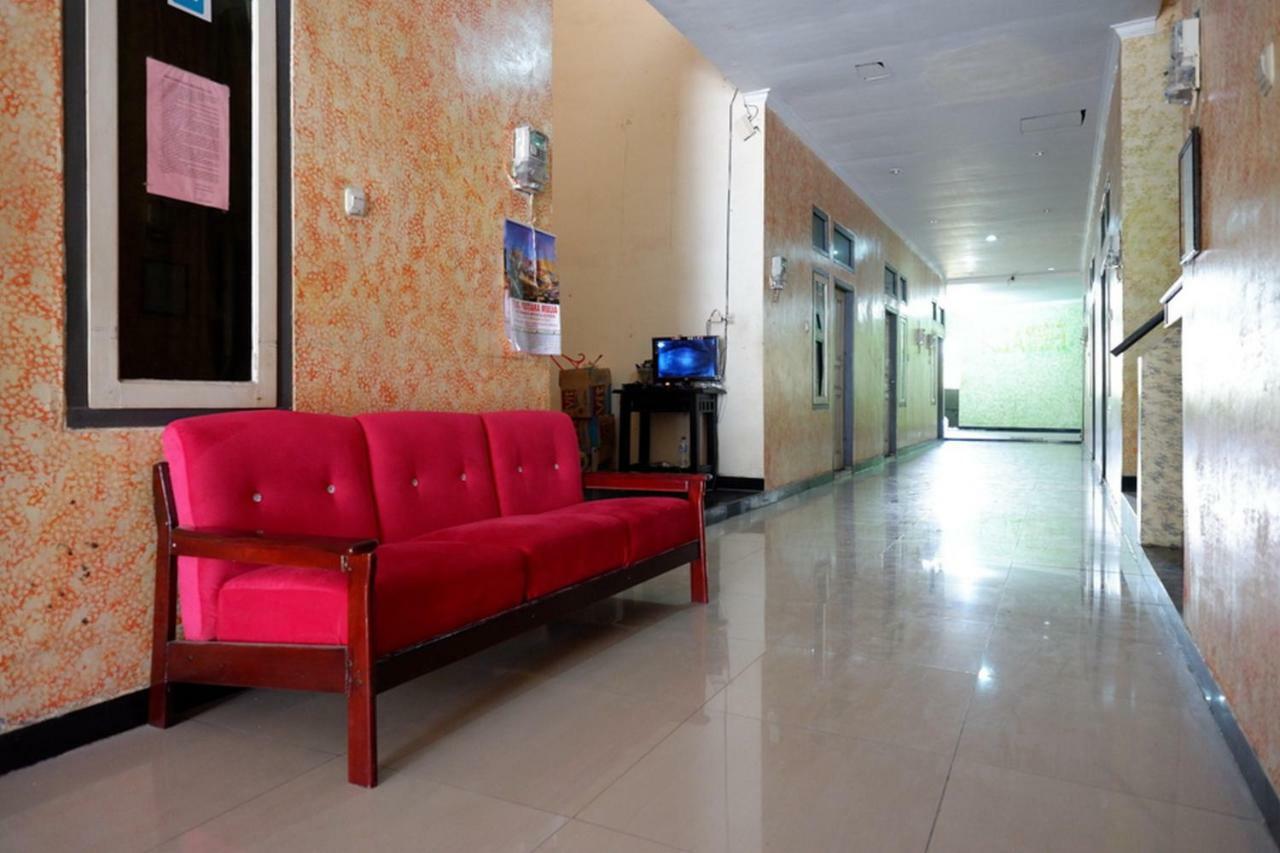 Reddoorz Near Gor Wisanggeni Hotel Tegal  Eksteriør billede