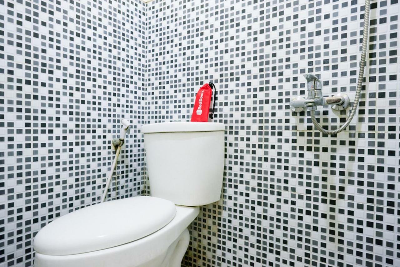 Reddoorz Near Gor Wisanggeni Hotel Tegal  Eksteriør billede